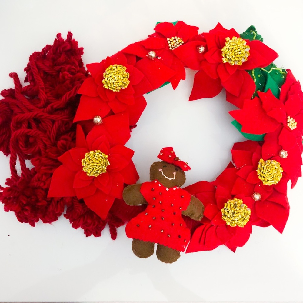 Gingerbread Christmas felt wreath with garland